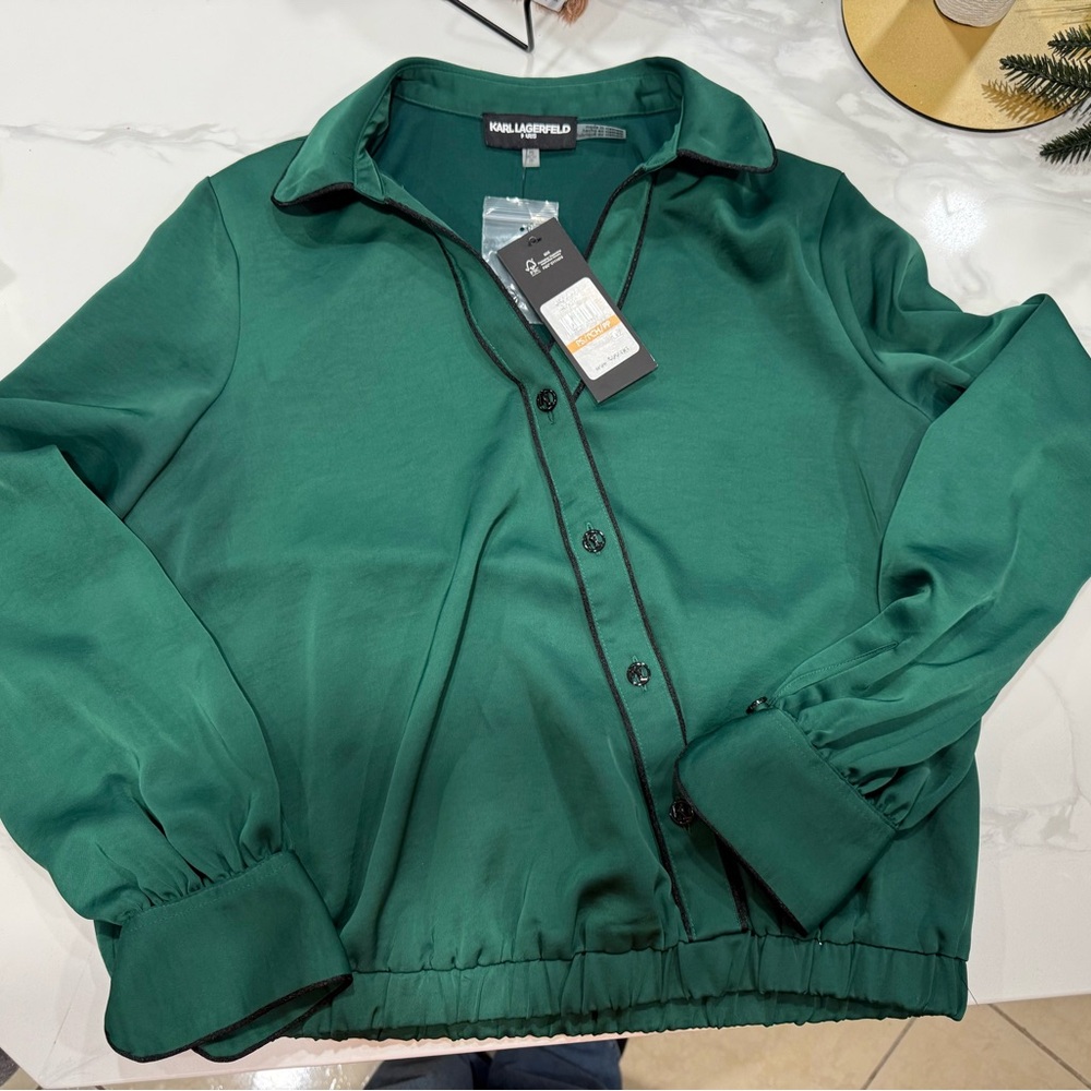 NWT Karl Lagerfeld green Blouse with Black Piping